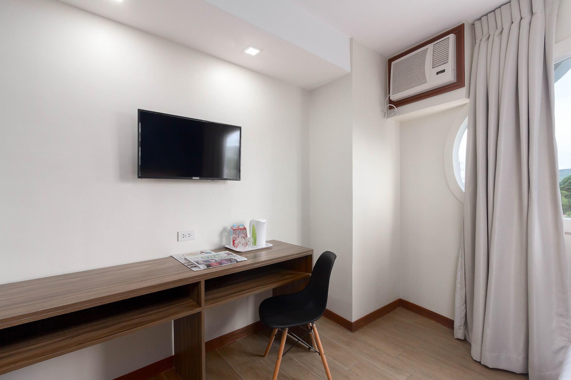 Zen Rooms S Hotel & Residences Cebu Exterior photo