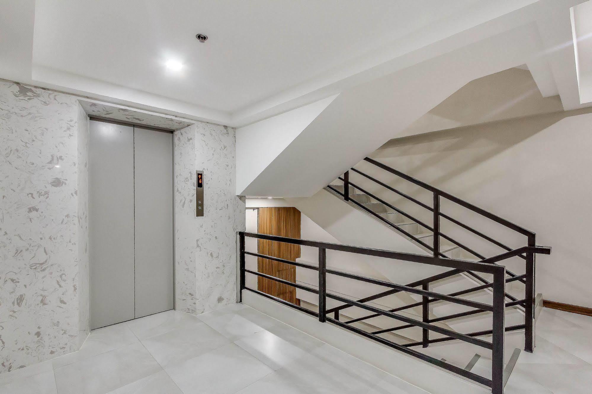 Zen Rooms S Hotel & Residences Cebu Exterior photo