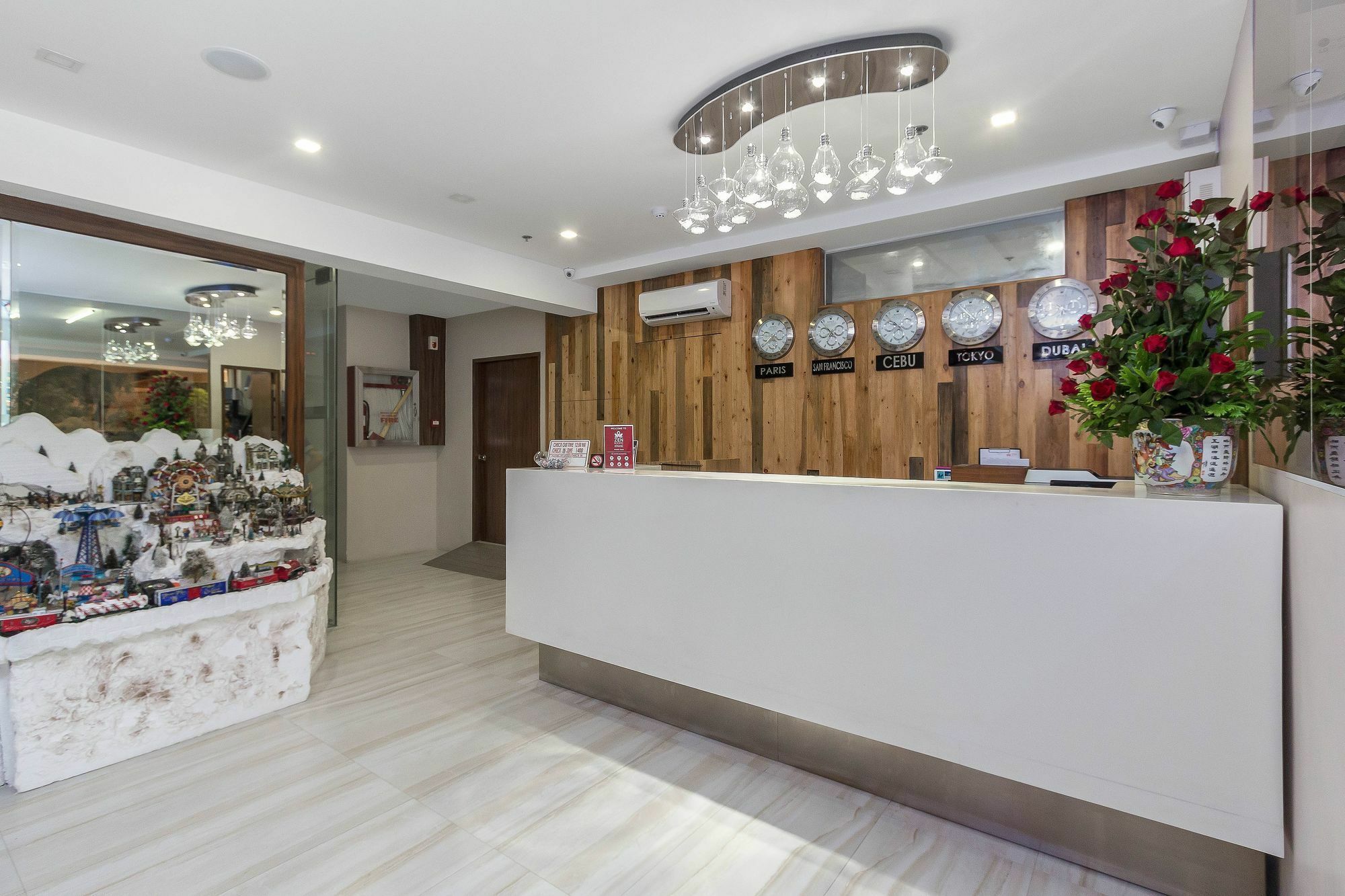 Zen Rooms S Hotel & Residences Cebu Exterior photo
